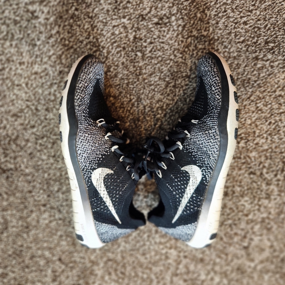 Nike Free Focus Flyknit 2 Womens Running Shoe Size 6 - Picture 4 of 7